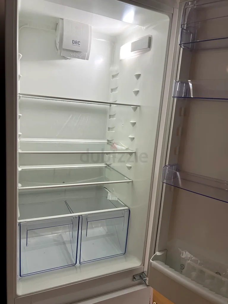 Zanussi Built In Bottom Freezer Refrigerator, 255 L, ZBB28665SA DELIVERY + WARRANTY63201168380289112