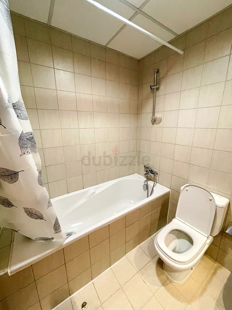 Private  bedroom in DIFC63127375501827113