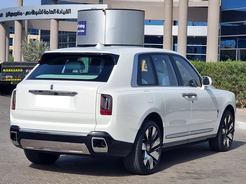 AED 45,041 PER MONTH 0% DOWNPAYMENT * 2025 ROLLS ROYCE CULLINAN * UNDER WARRANTY * GCC SPECS63139216957058113