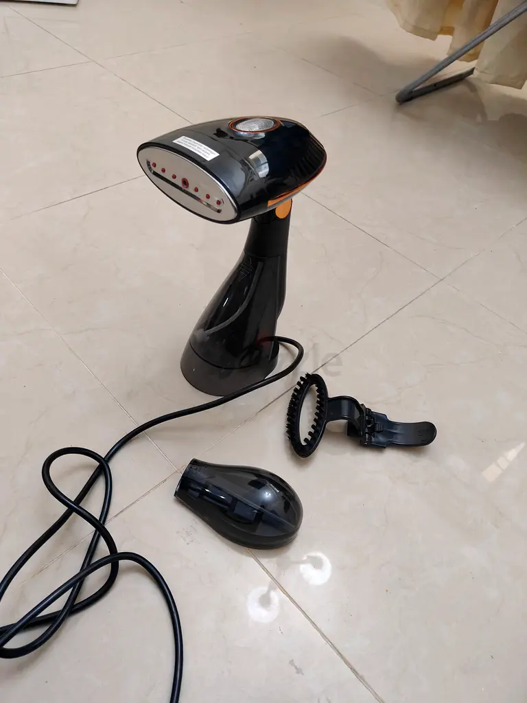 Efficient Handheld Garment Steamer63254499746562111
