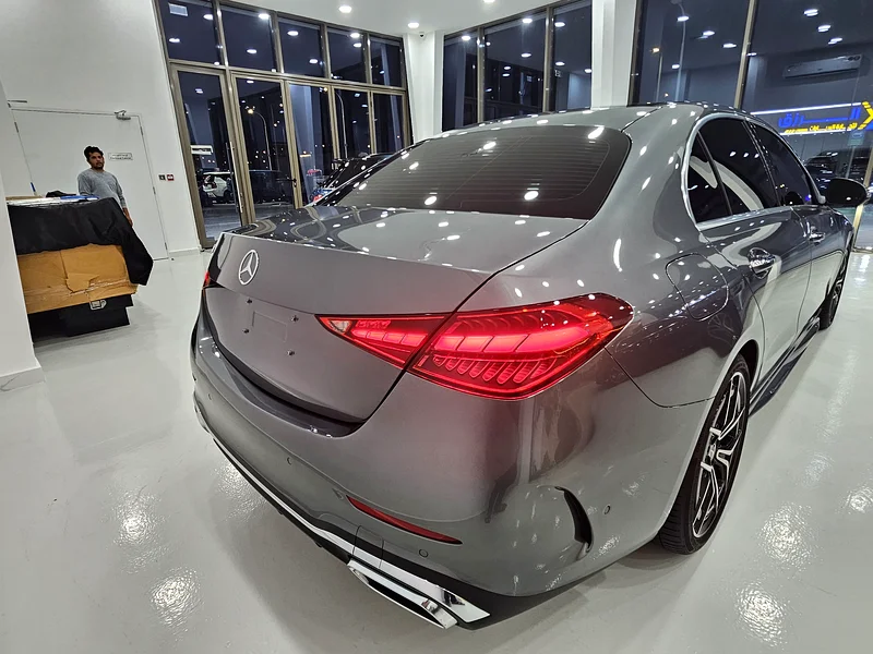 2022 C300 AMG Gulf version, under warranty, no accidents or paint work63231161939969113