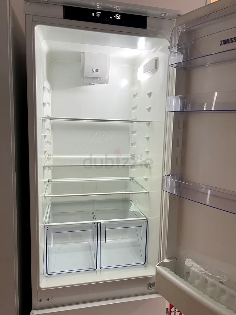 Zanussi Built In Bottom Freezer Refrigerator, 255 L, ZBB28665SA DELIVERY + WARRANTY63201168380289111
