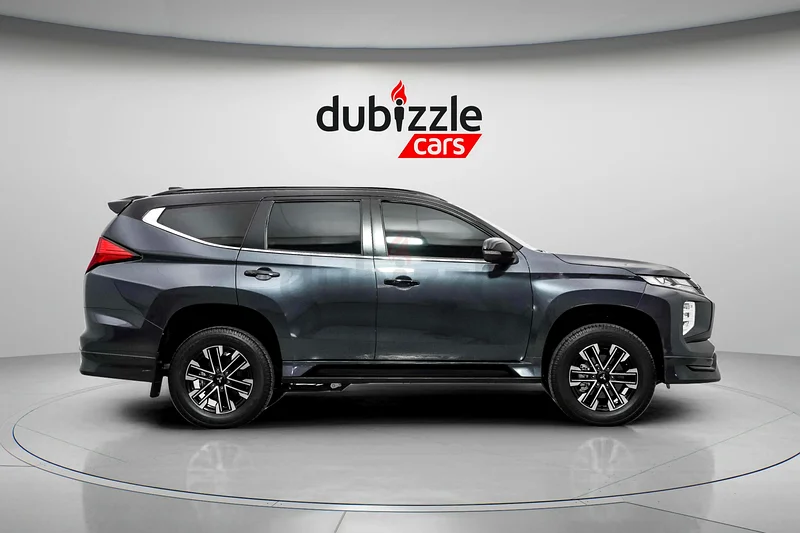 AED 1518/month | 2023 Mitsubishi Montero Sport  | GCC Specs | Ref#31399263224310821377113