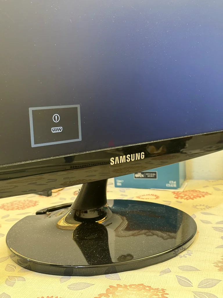 Samsung LED Monitor SyncMaster10063167577938563112