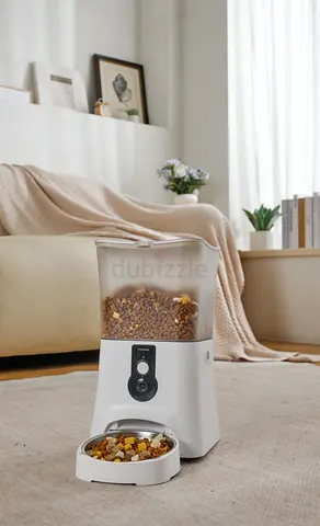 HOT offer, Revolutionize Your Pets Mealtime with Petsuper Smart Pet Feeder!