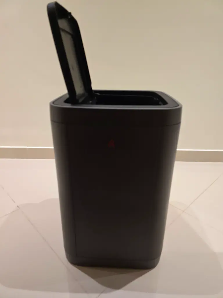 Large Ikea bin63215377526275111
