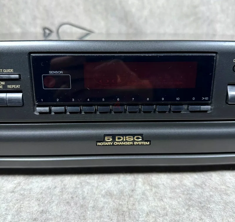 Technics SL-PD888 CD Changer 5 Disc Rotary Compact Disc Player63165711820418111