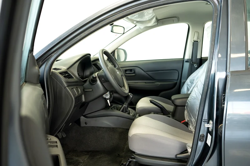 موديل ميتسوبيشي L200 2WD 2023 يدوي (كمية محدودة متوفرة)63224308991235114