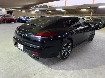 صورة مصغرة 2 لـ 2014 Porsche PANAMERA
