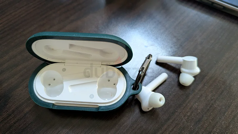 OnePlus Buds Z with Box  Case - Left side bud sound less63179380415235112