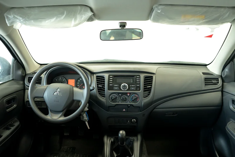 MITSUBISHI L200 2WD MODEL 2023 MANUAL ( LIMITED STOCK )63225696719617113