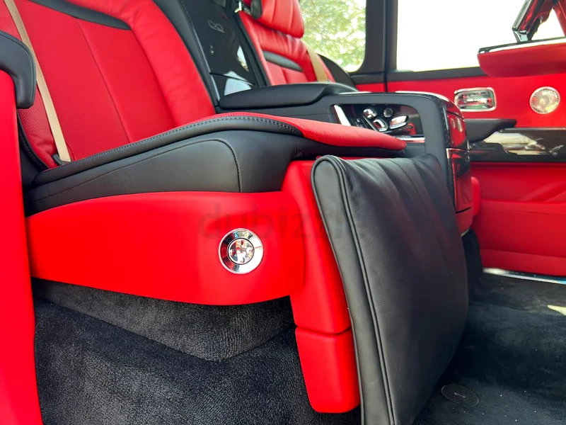 2025 BRAND NEW ROLLS ROYCE CULLINAN BLACK BADGE - VIP SEATS  BESPOKE AUDIO63139217181953114