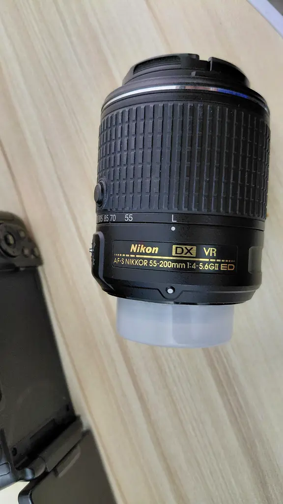 Nikon DSLR D530063233637348353117