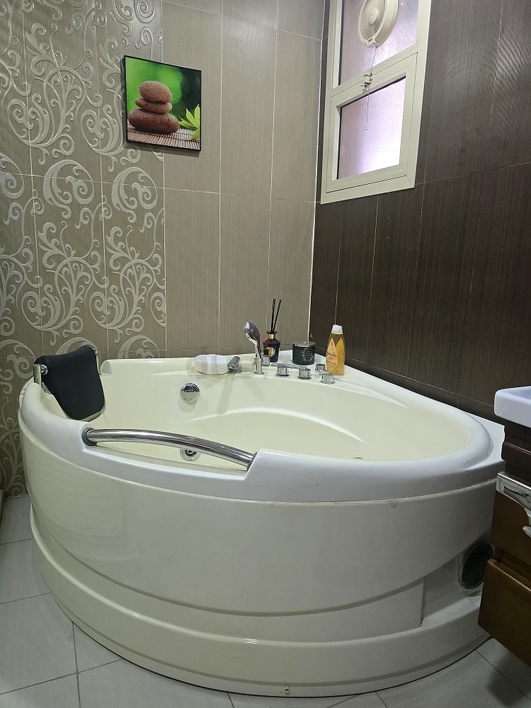 Home Jacuzzi for sale63220320341507111