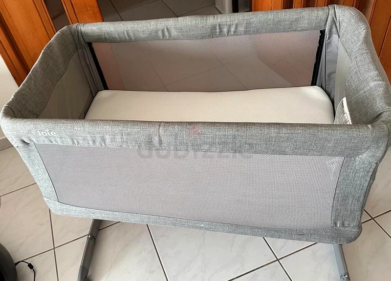 Cozy Joie Bassinet – Perfect for Your Little One!63195625327361111