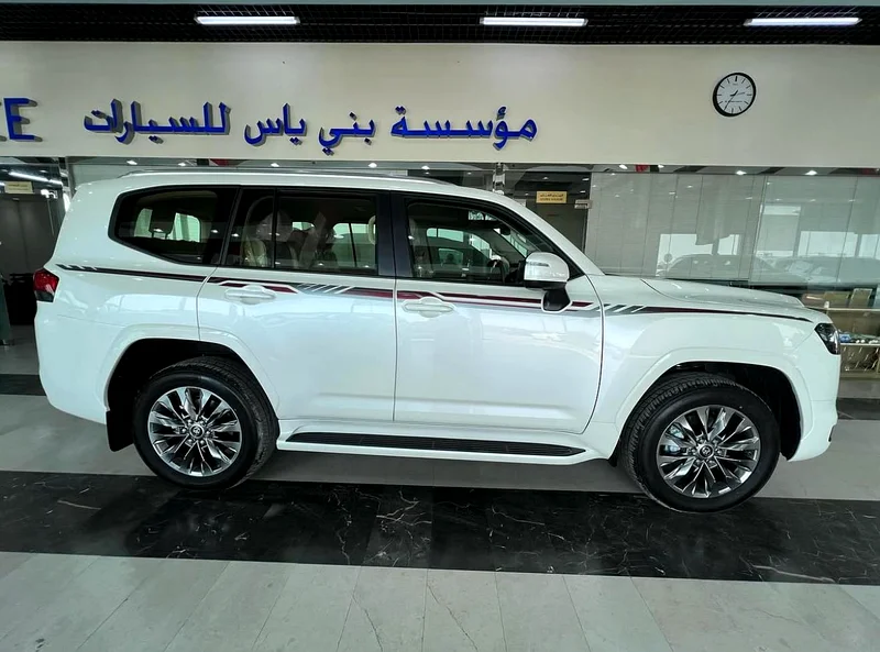 تُويوتا لاند كروزر ستيشن - GXR 4.0 - موديل 2025 - ضمان الوكيل - جديدة63158802144515113