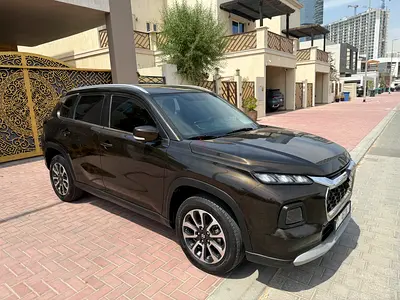 Full Option Suzuki Grand Vitara 1.5 Hybrid ( Very Economical)