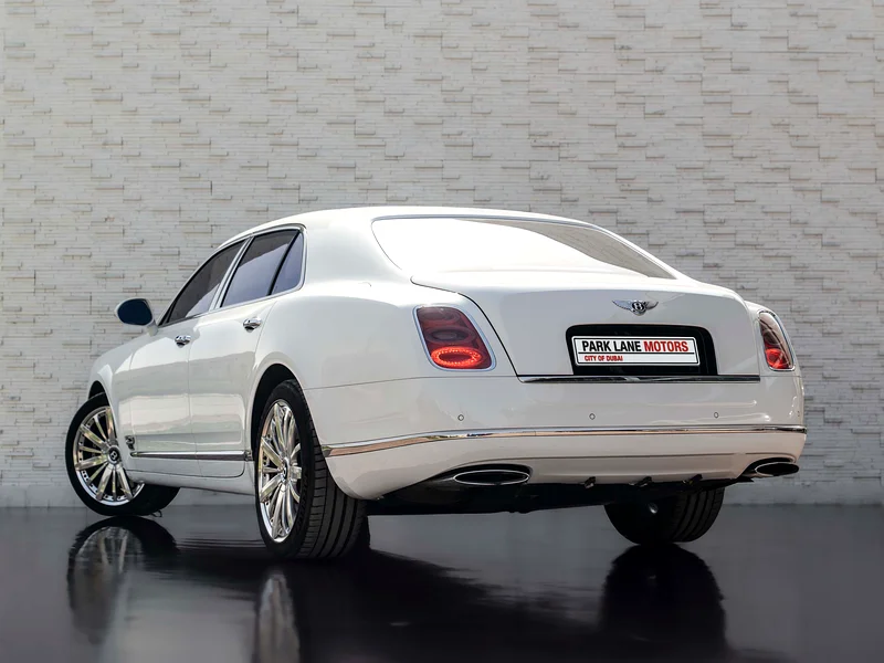 MULSANNE MULLINER • 2 YEAR SERVICE CONTRACT • GCC63174303962498111