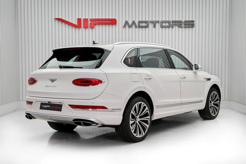BENTLEY BENTAYGA V8 AZURE LWB, 2023, GCC, DEALER WARRANTY AND SERVICE CONTRACT, IMMACULATE CONDITION63174304231682113