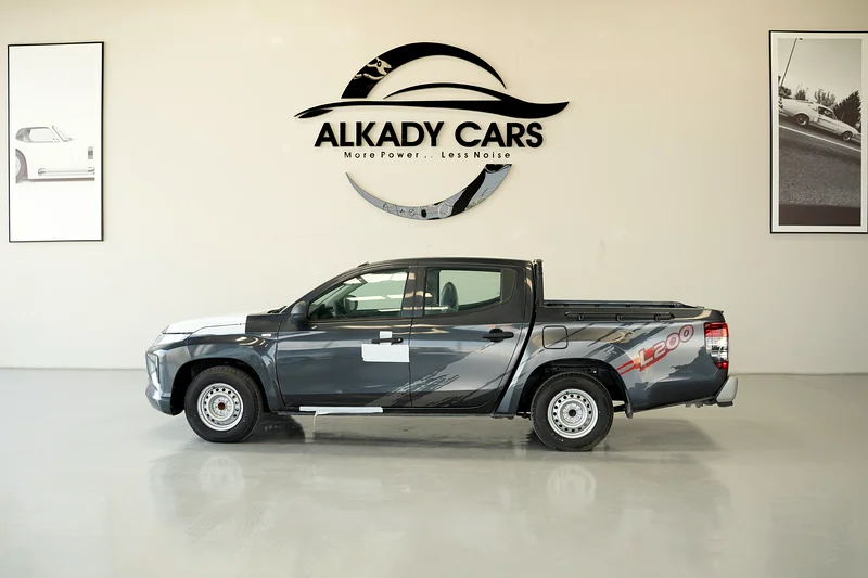 موديل ميتسوبيشي L200 2WD 2023 يدوي (كمية محدودة متوفرة)63224308991235112