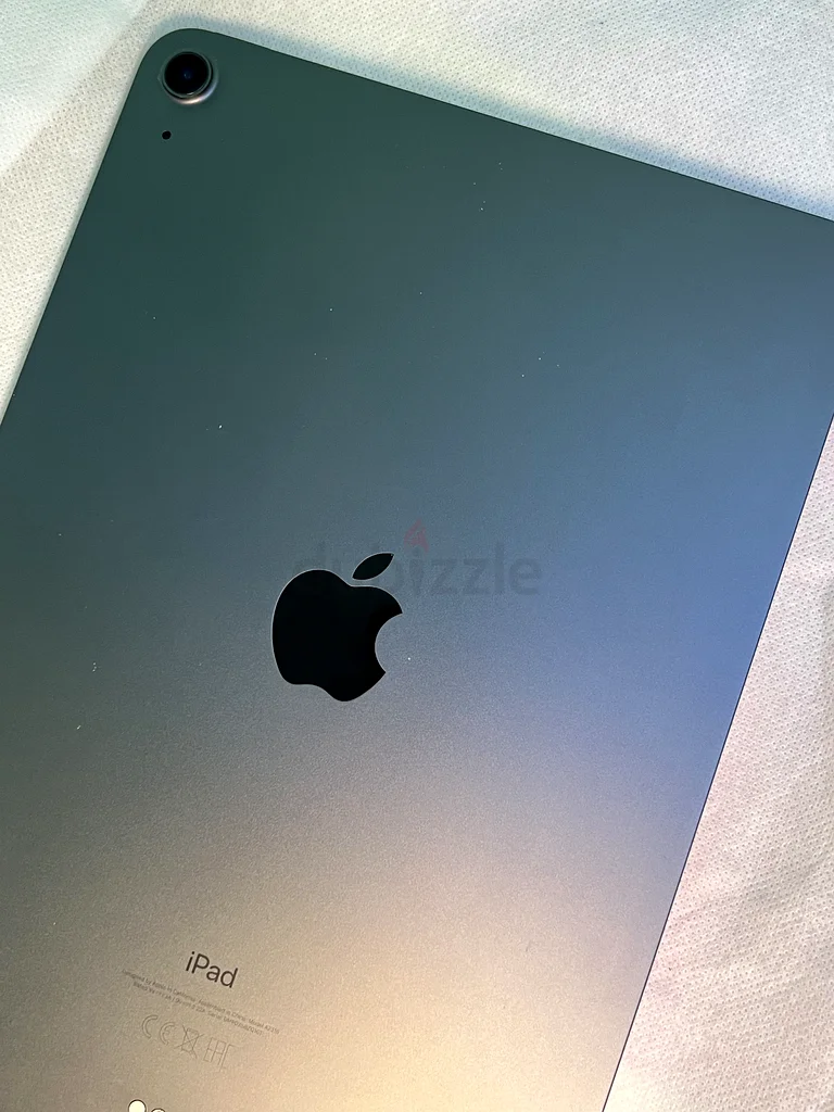 Ipad air 256 جيجا بايت، الجيل الرابع 2020، بحالة ممتازة62864709481091111