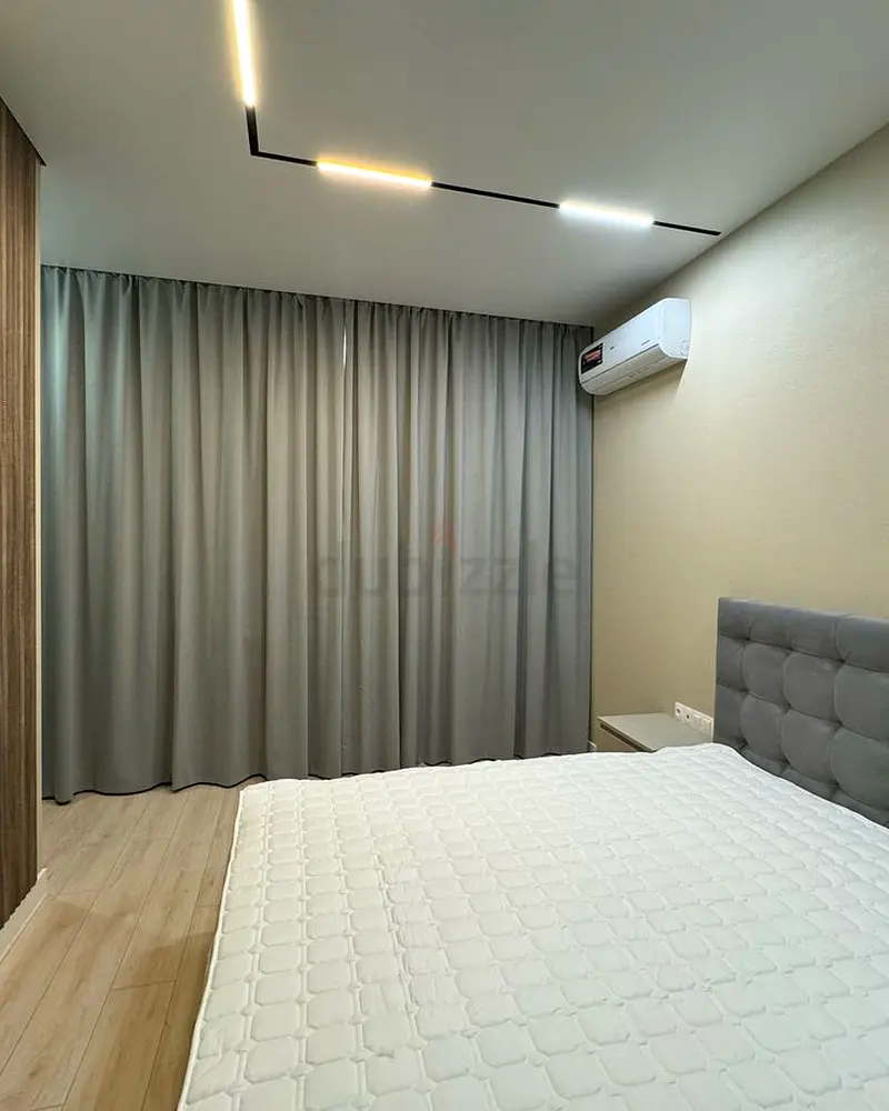 Curtain63220820037377112