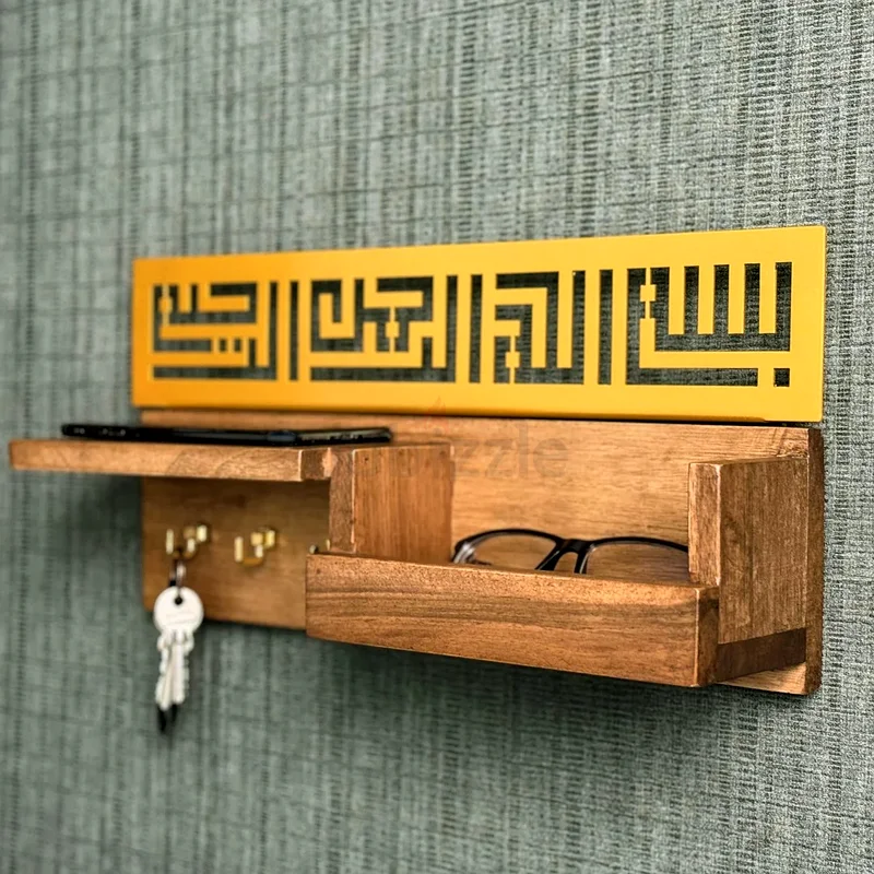فن الجدار العالمي يقدم - خط الكوفي الفضي لعبارة بسم الله للدهليز63207894631170111