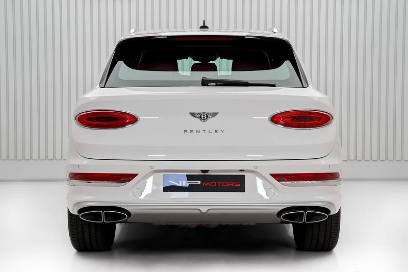 BENTLEY BENTAYGA V8 AZURE LWB, 2023, GCC, DEALER WARRANTY AND SERVICE CONTRACT, IMMACULATE CONDITION63174304231682114