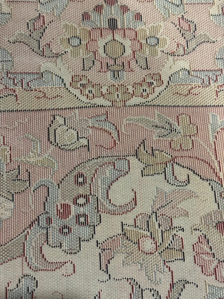 Elegant Persian-Inspired Carpet62863821544195111