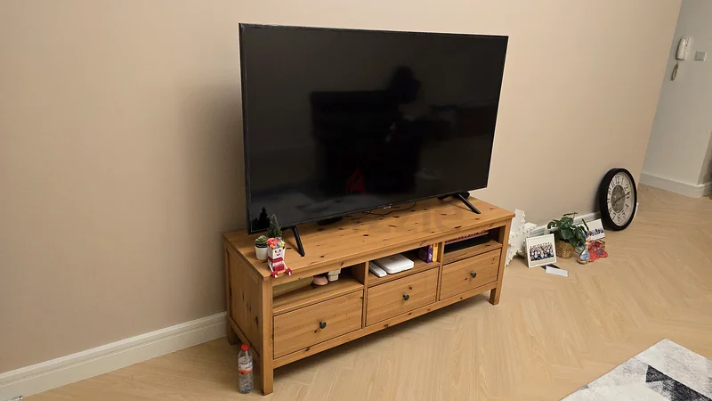 Samsung 65 inch Television63165715477378111