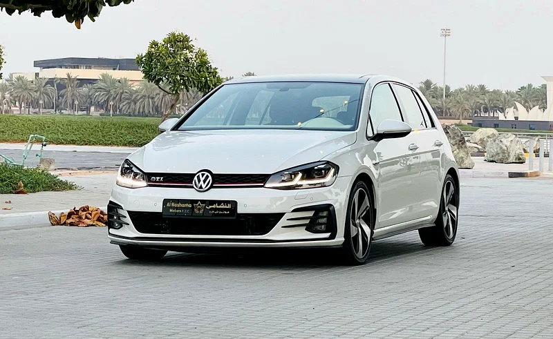 Volkswagen Golf GTI 2018 model GCC, perfect condition63150943773443111