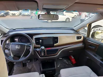 صورة 16 لـ 2019 Honda ODYSSEY