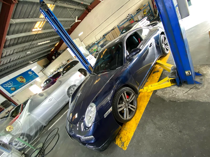 Starpit German Car Service63212907388162112
