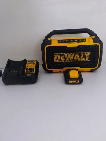 DEWALT Bluetooth speaker