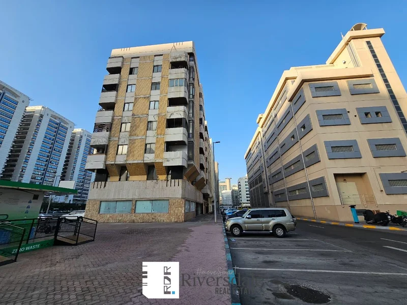 40 شقة - طاقم مبنى كامل أو فندق62869773917443114