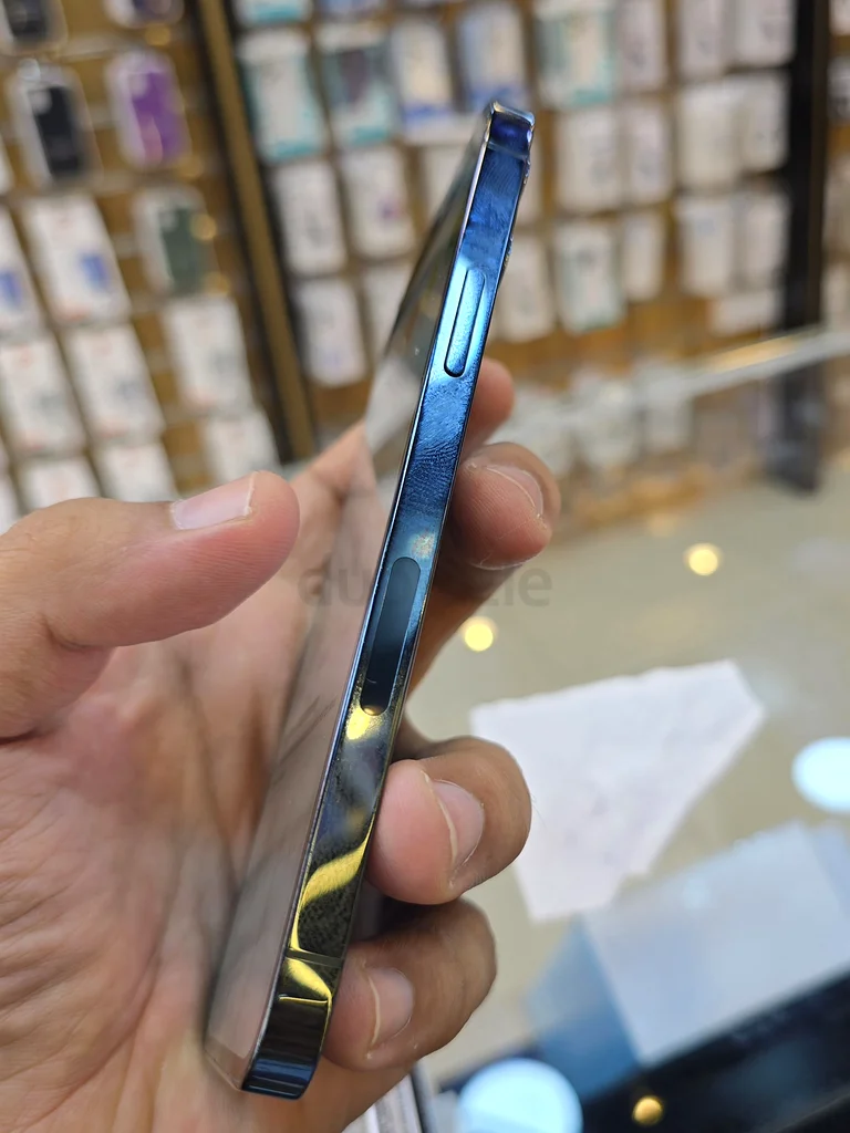 Iphone 12 pro 256gb original phone Face id not working63180847540097111