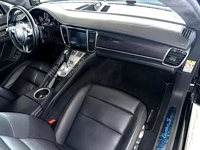 صورة مصغرة 18 لـ 2014 Porsche PANAMERA