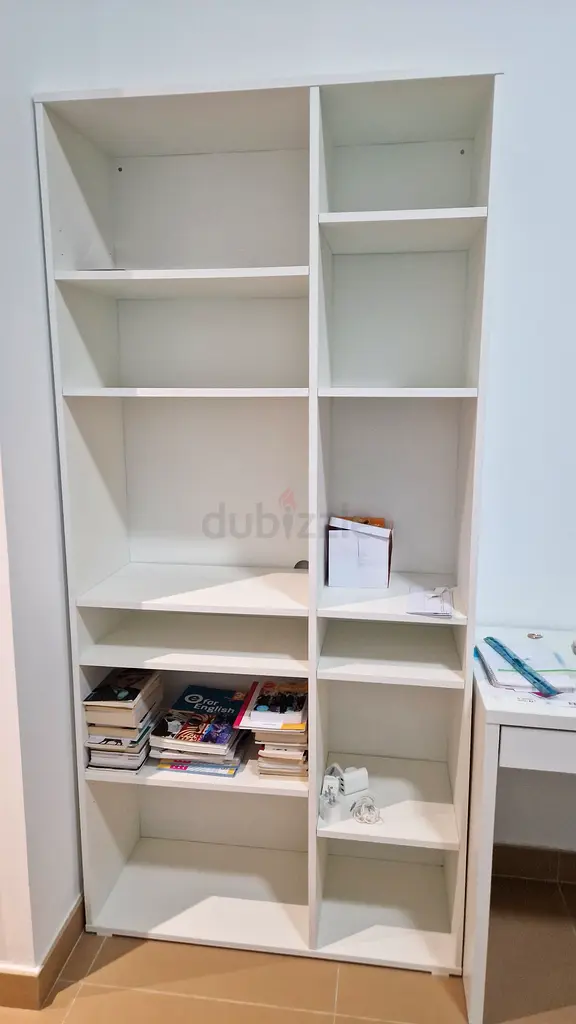 Bookcase IKEA Vihals