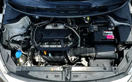 2019 KIA RIO 照片 7
