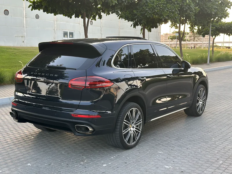 Porsche cayenne 201663150022901890114