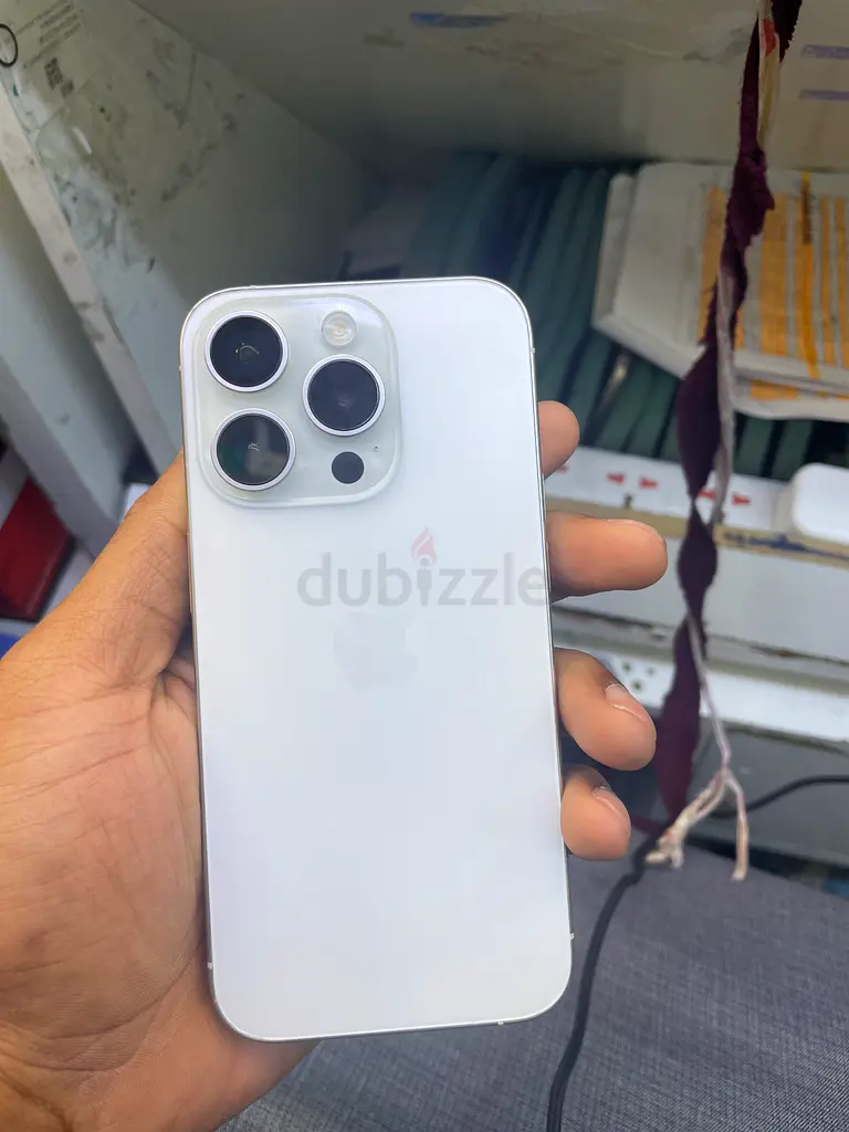 15pro  128GB 2700AED.