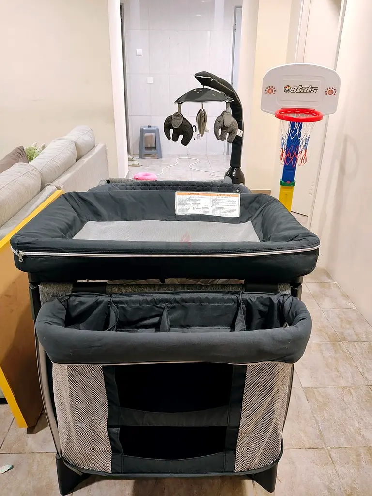 Chicco Crib Full Set