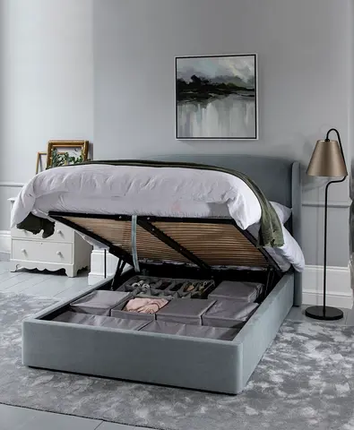 Stylish and Functional Queen Bed with hydraulic Storage