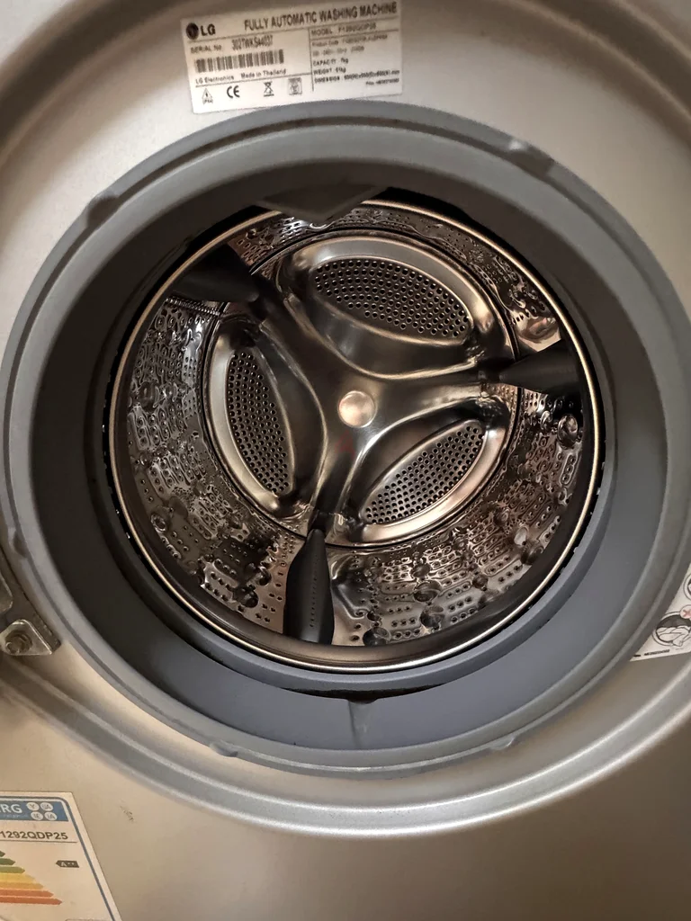LG Washing Machine Priced to Sell63243185649025111