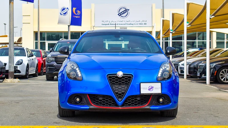 Alfa Romeo | Giulietta Veloce | 2021 | Warranty and Service | Service History62931645600130111