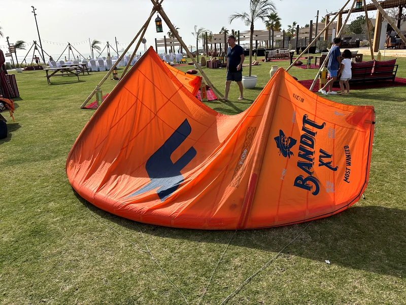 F-One Bandit Kitesurfing plus Bar 1500dhs63241124548481112