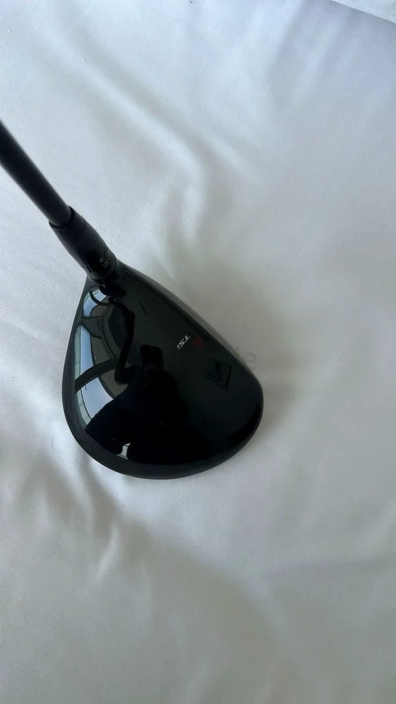 Titleist TSi2 3 Wood – 15°  – Stiff Flex63246242027777112