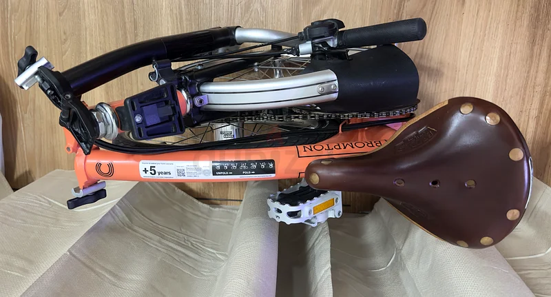 BROMPTON Folding Bike - Stylish  Compact!63200654480898114