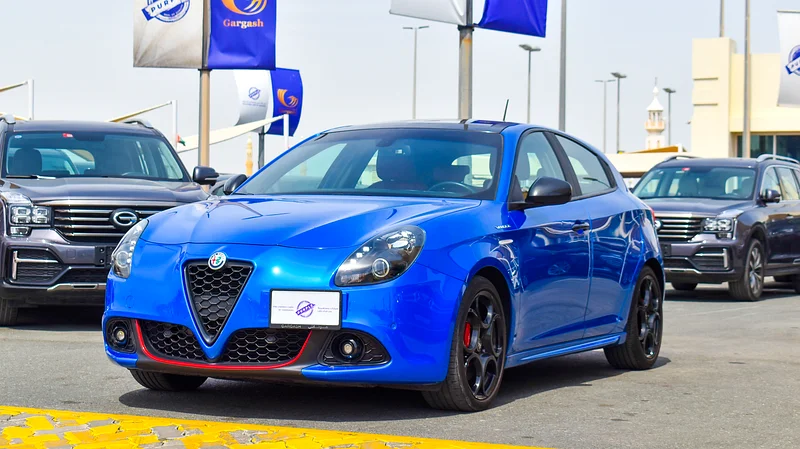 Alfa Romeo | Giulietta Veloce | 2021 | Warranty and Service | Service History62931645600130110