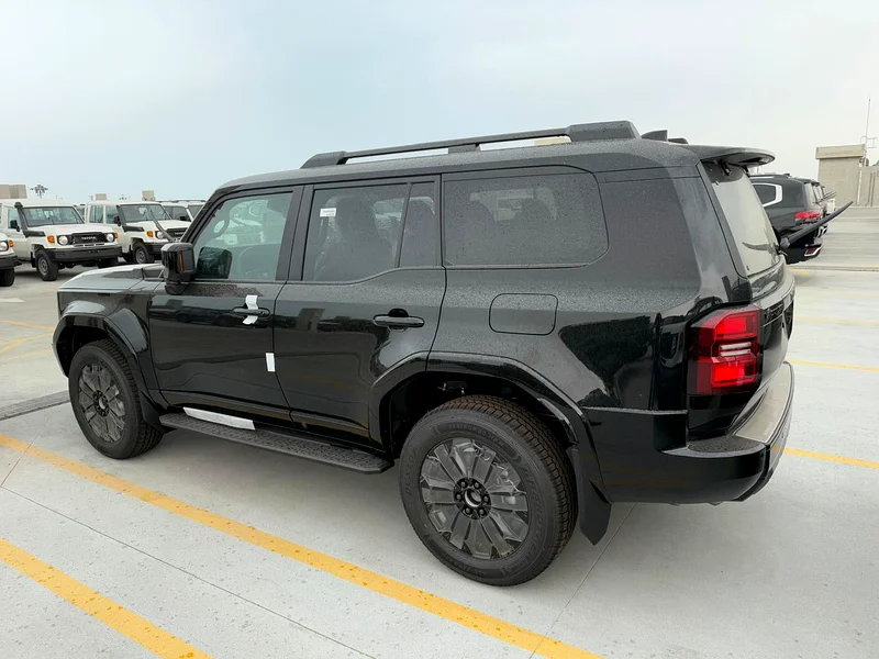 Toyota Prado Luxury Premium63157883328513113